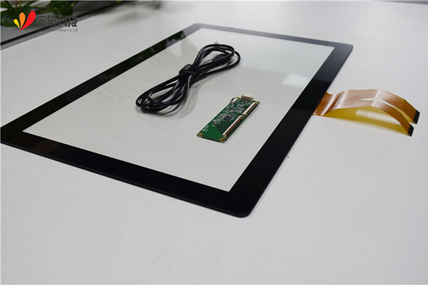 18.5 inch big touch screen